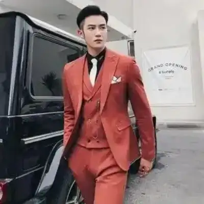 方梓芳